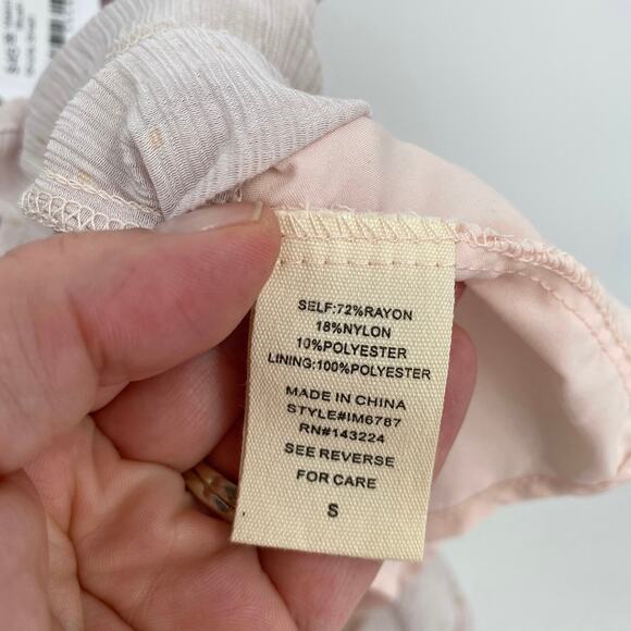 Illa Illa Pink Shorts Mermaid Paperbag Style Tie Waist Elastic Ruffle Small - Picture 6 of 9